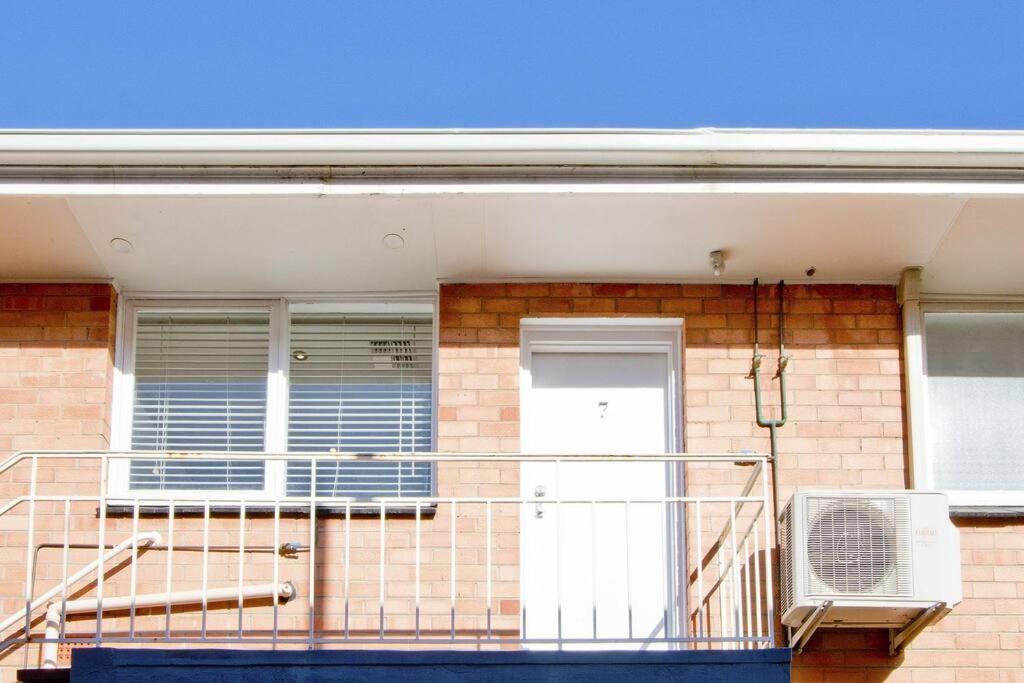 Breakaway On Byron - Spacious Unit Apartment Glenelg Exterior photo